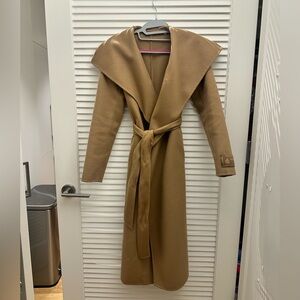 Aritzia Babaton Portfolio Double Face Coat - XS - Tan